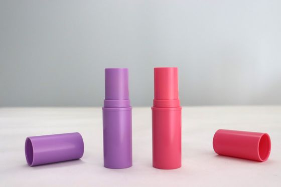 kaufen 100% PP OEM Deodorant Stick Behälter Deodorant Röhren Öko-freundlich 8g online manufacture